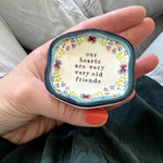 Personlig gave til bedste veninde - BFF - Hvad skal jeg give min BFF? - Hyggelige og personlige gaver online hos RAUMTRAUM.dk