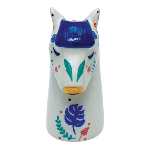 Vasen er lavet i fine farver hvid, blå, guld, rosa og grøn