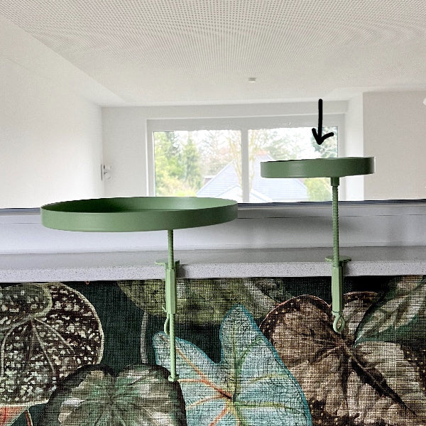 Grønne metalbakker til planter set forfra - Online hos RAUMTRAUM.dk