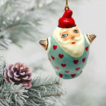 Der er da ikke noget bedre, end når man begynder at pynte til jul - Især hvis man har noget helt særligt flot julepynt. Hos RAUMTRAUM.dk finder du julepynt, som du ikke kan købe andre steder end her. Masser af julekugle figurer, kugler i glas og andet juletræspynt i sjovt design, som man kan pynte køkken- og stuevinduer op med - Helt unikt og kun her.